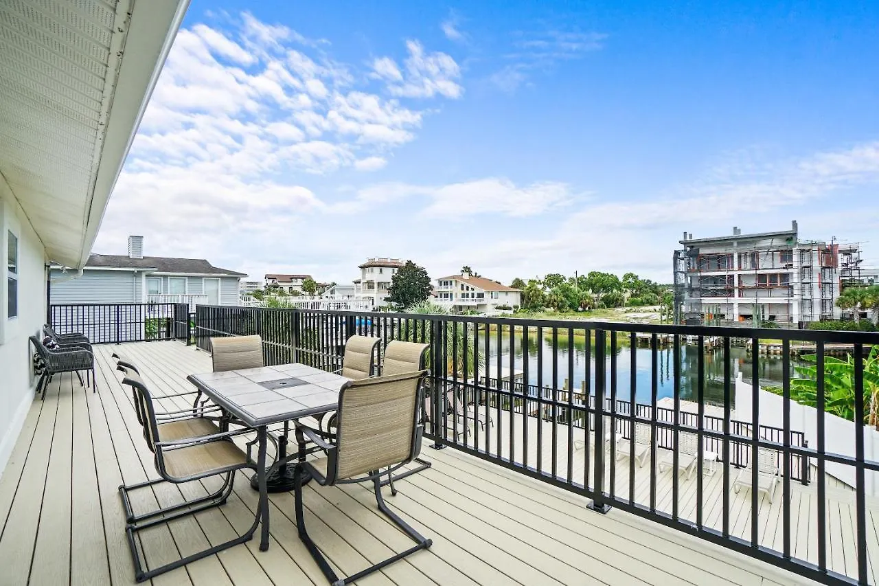 House - Happy Harbor House By Panhandle Getaways *