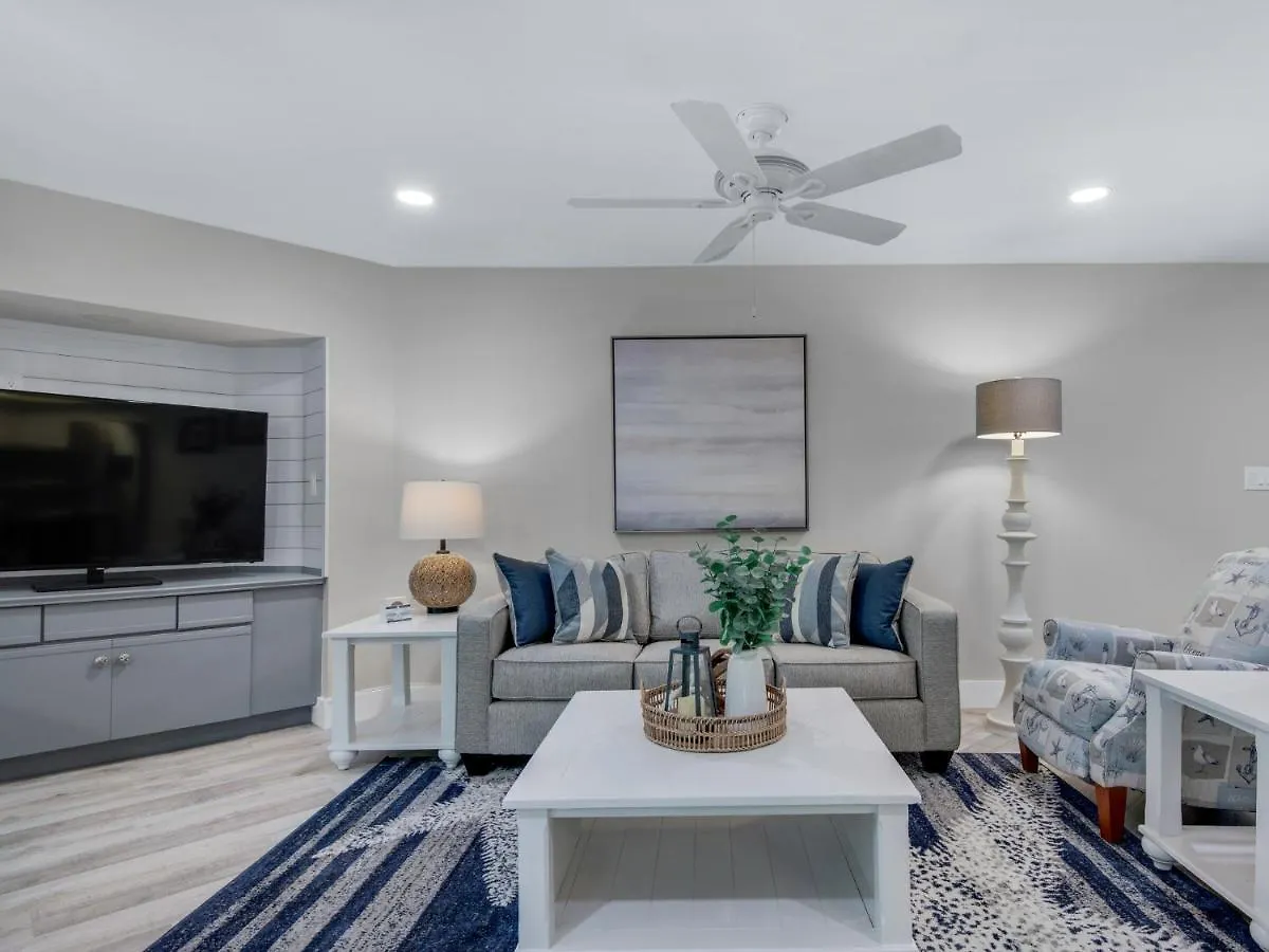 Holiday home Hidden Dunes 204 By Newman-dailey *