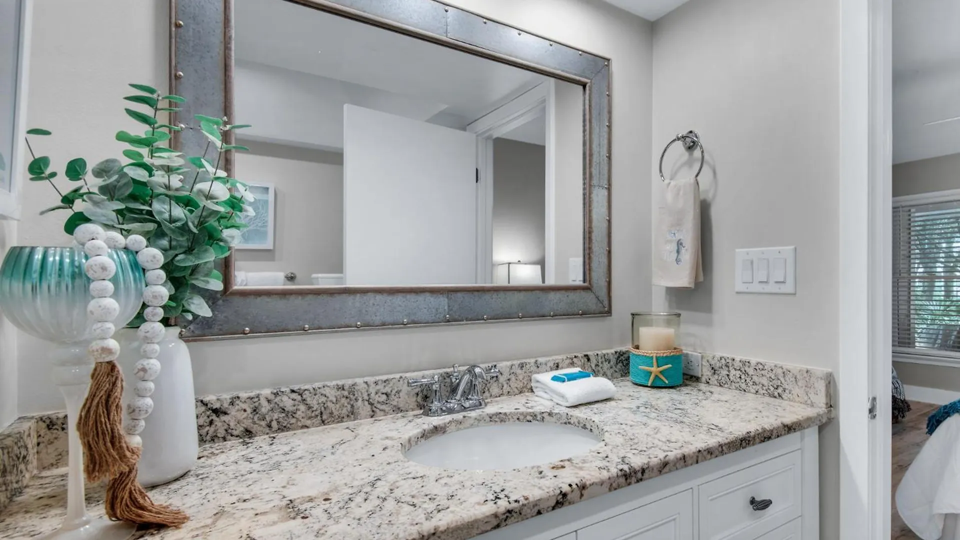 Hidden Dunes 204 By Newman-dailey Holiday home Destin