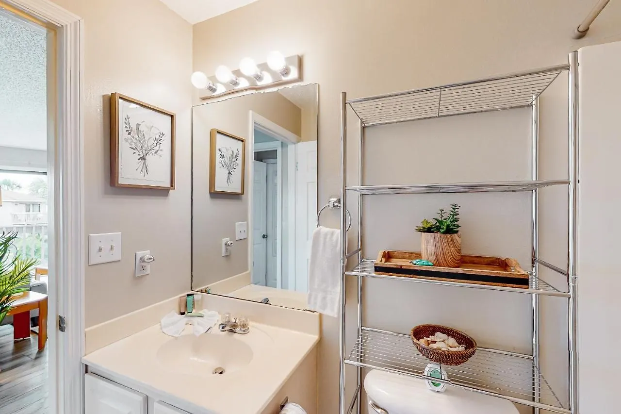Apartment Crystal Village 23b