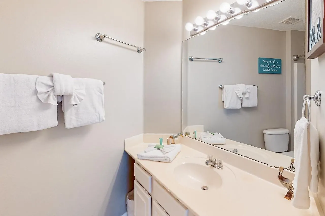 Apartment Crystal Village 23b