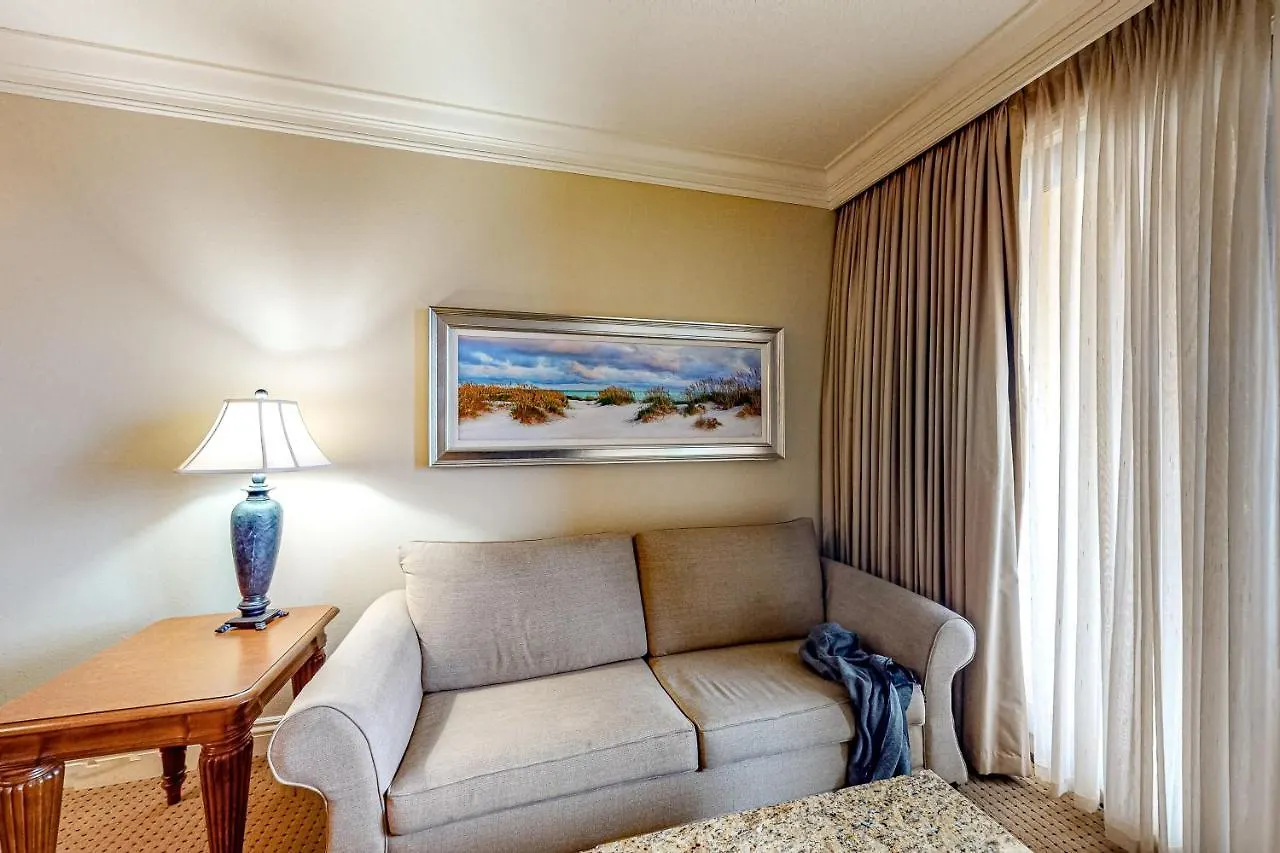 Emerald Grande 324 *
