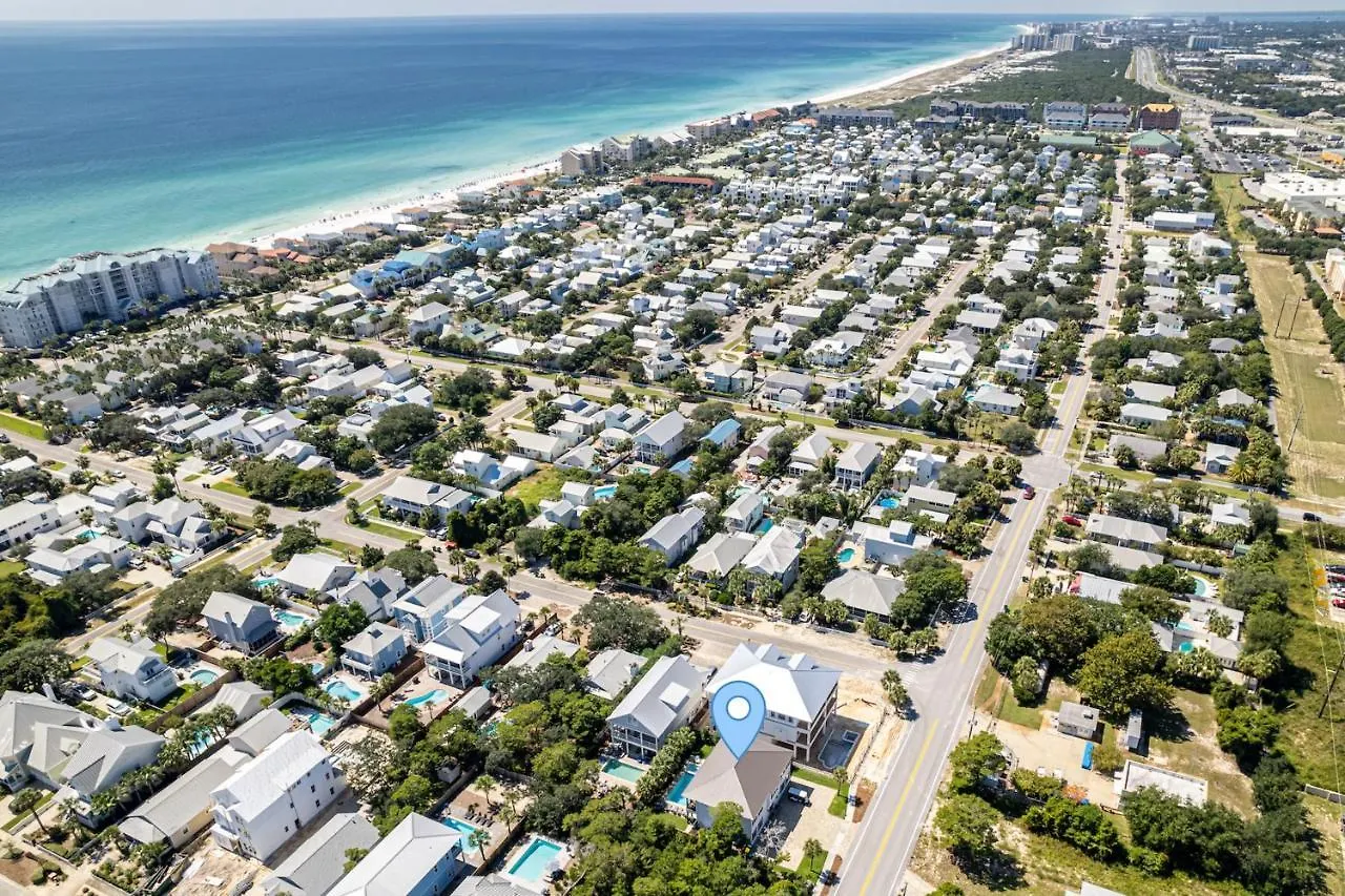 Holiday home Commanders Palace Destin