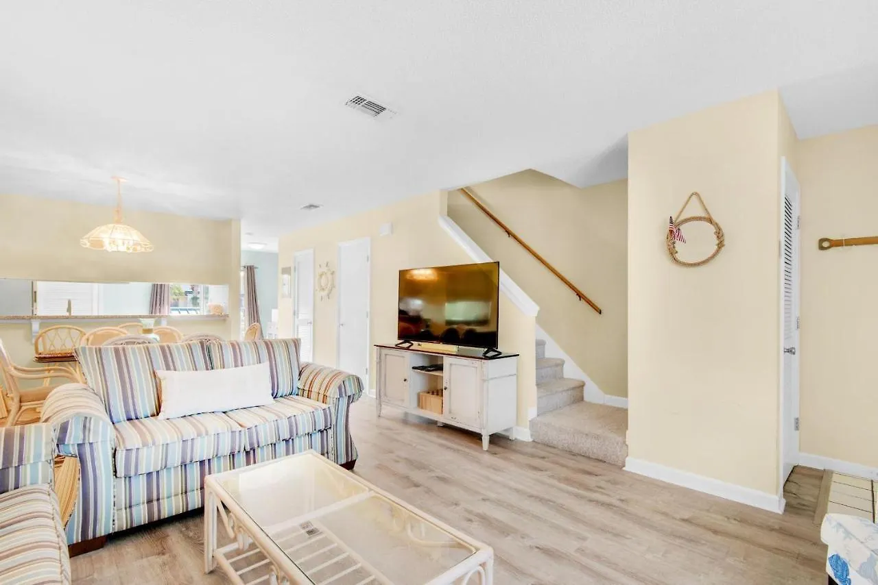 Holiday home Sandprints B2- Owen's Oasis Destin