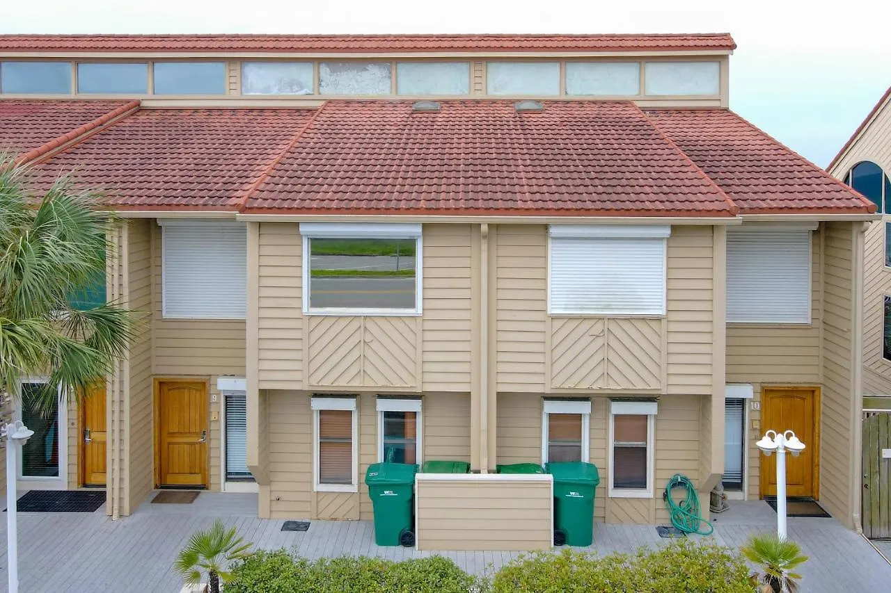 Holiday home Navigator's Nest At Reef Townhomes