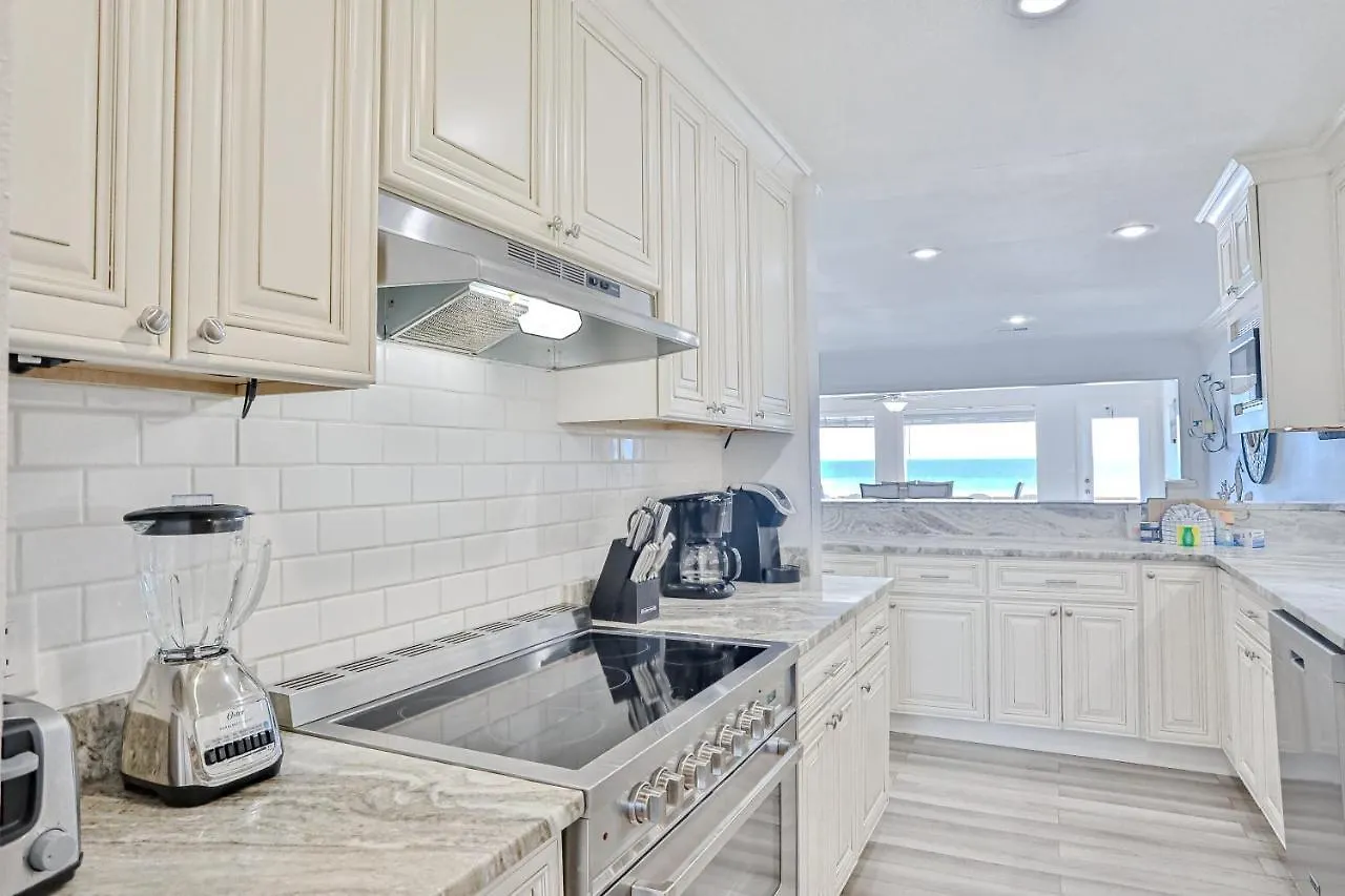 Holiday home Captain's Quarters At Reef Townhomes *