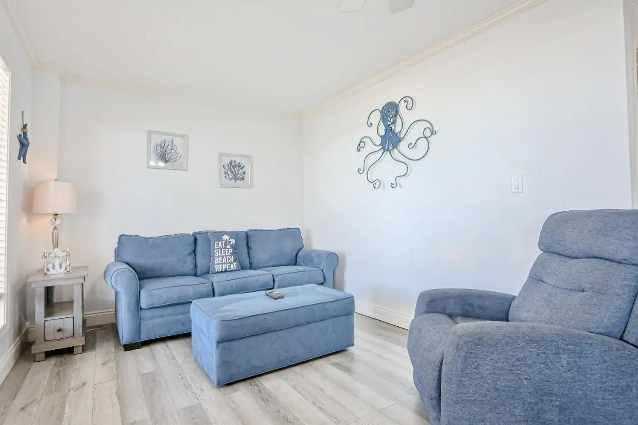 Captain's Quarters At Reef Townhomes Holiday home Destin