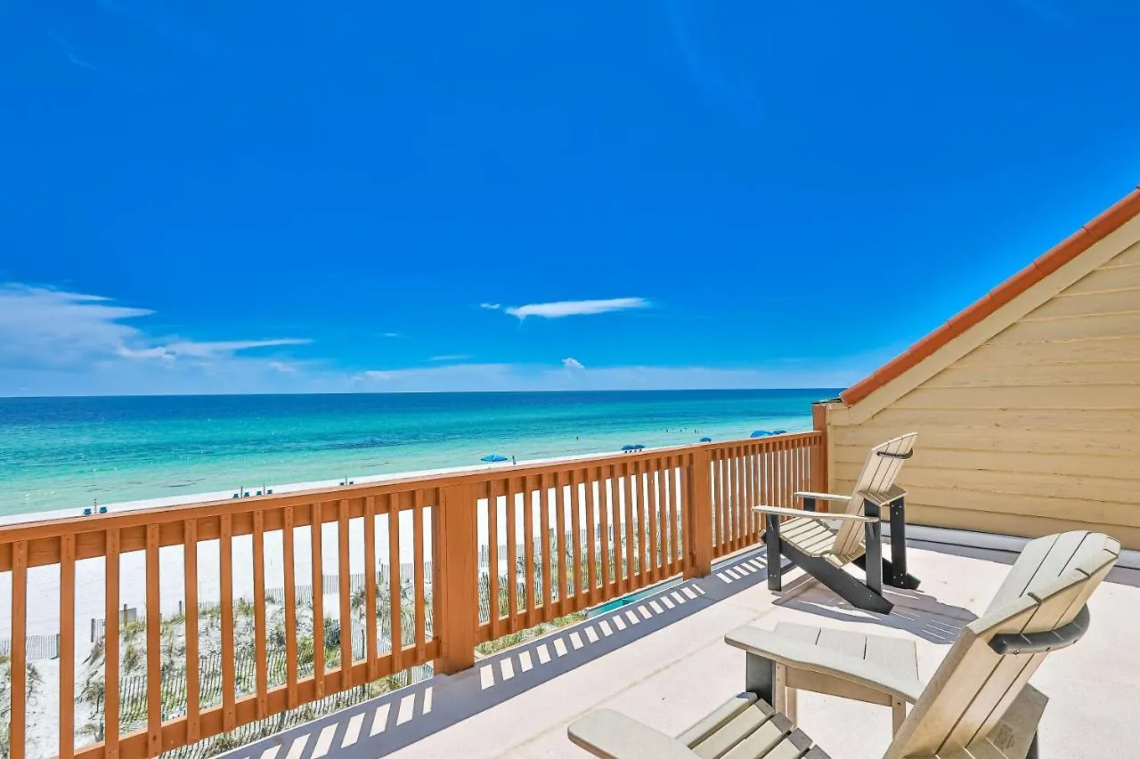 Captain's Quarters At Reef Townhomes Holiday home