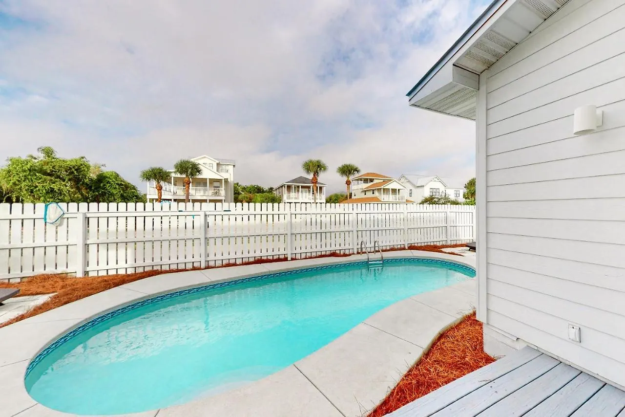 Of Crystal Beach: Clipper Cove Holiday home