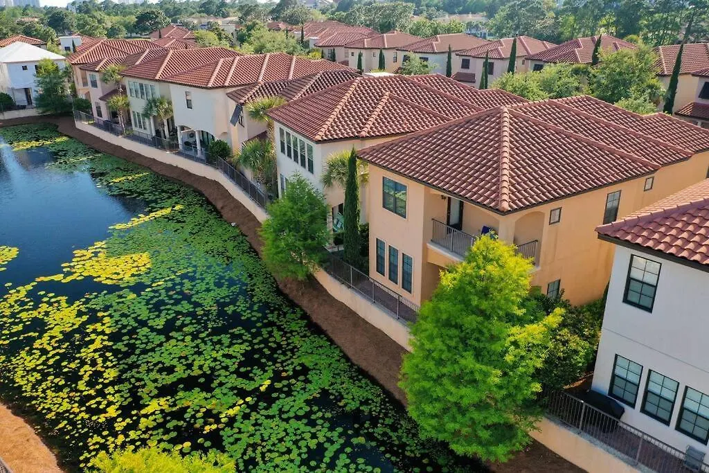 Large 4 Bedroom With Bunk And 2 Golf Carts! 德斯廷