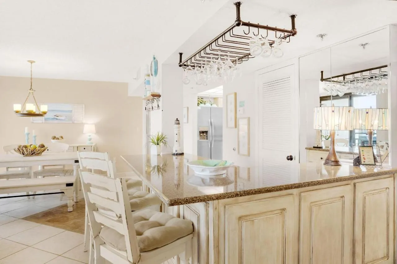 Holiday home Enclave 401a