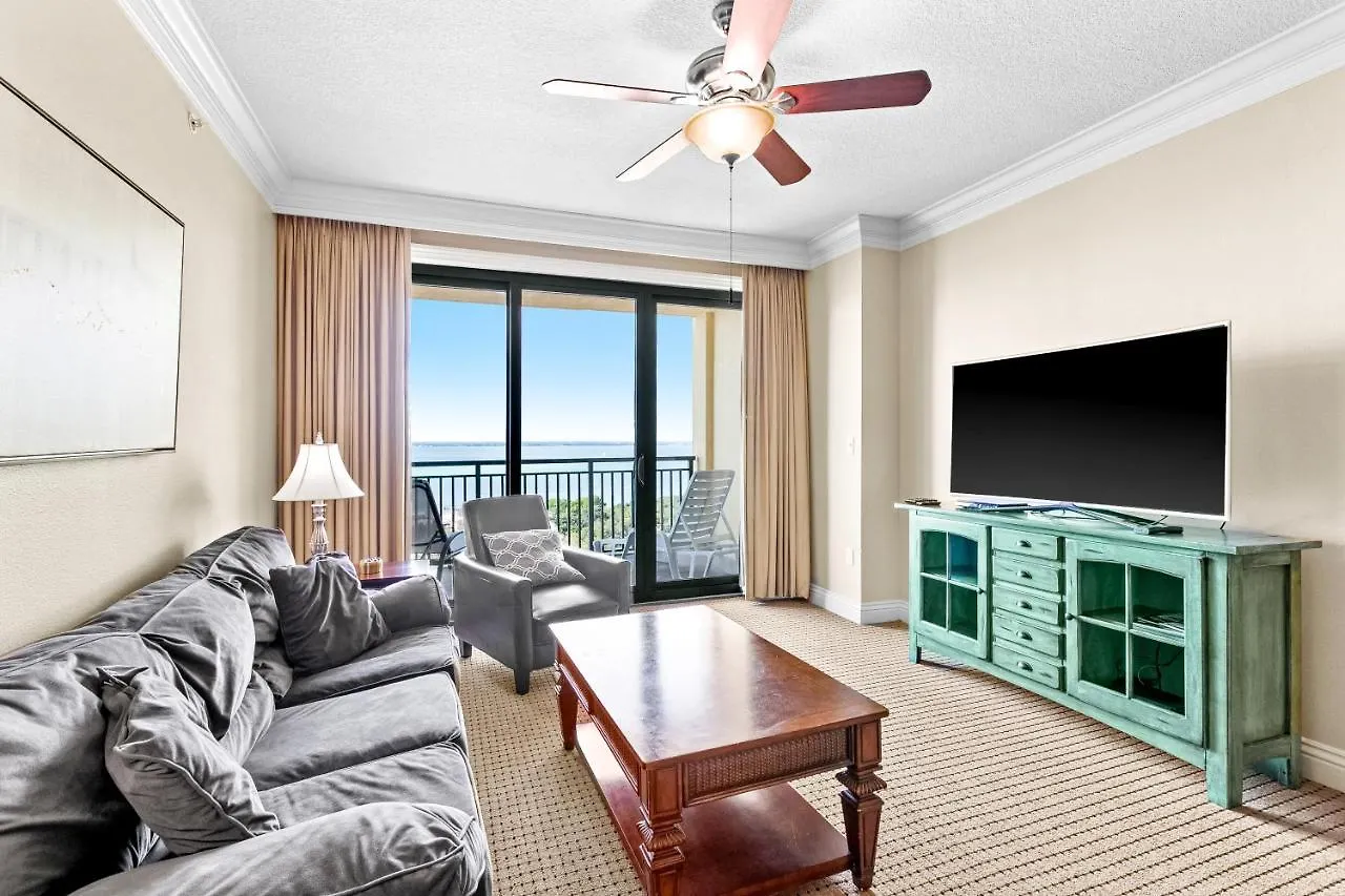 Holiday home Emerald Grande