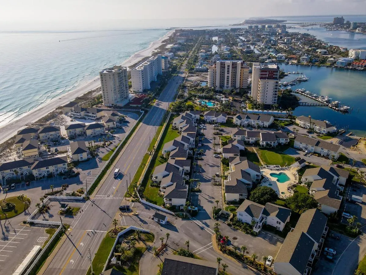 Sandpiper Cove #1121 Destin