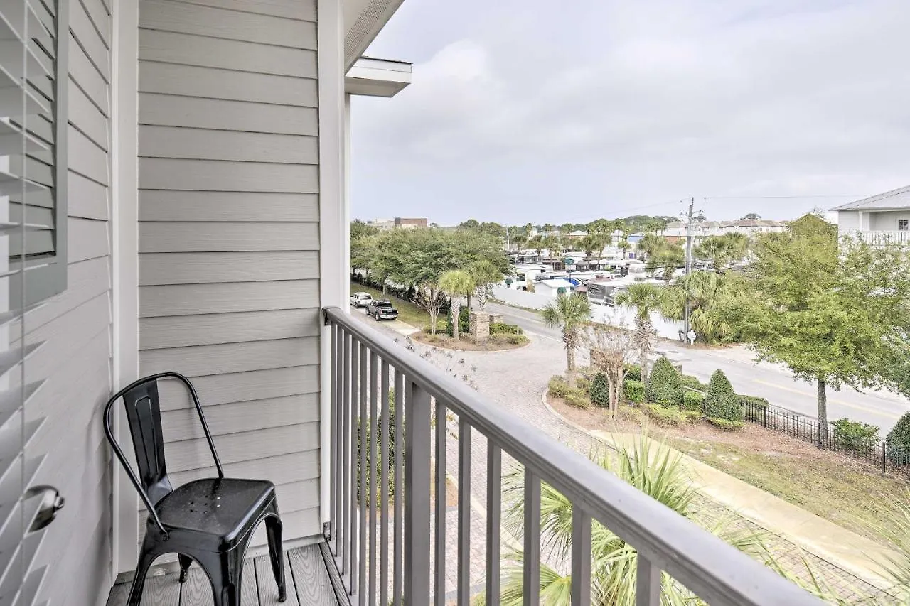 Prázdninový dům Miramar Townhome With Balcony Near Ocean! Destin
