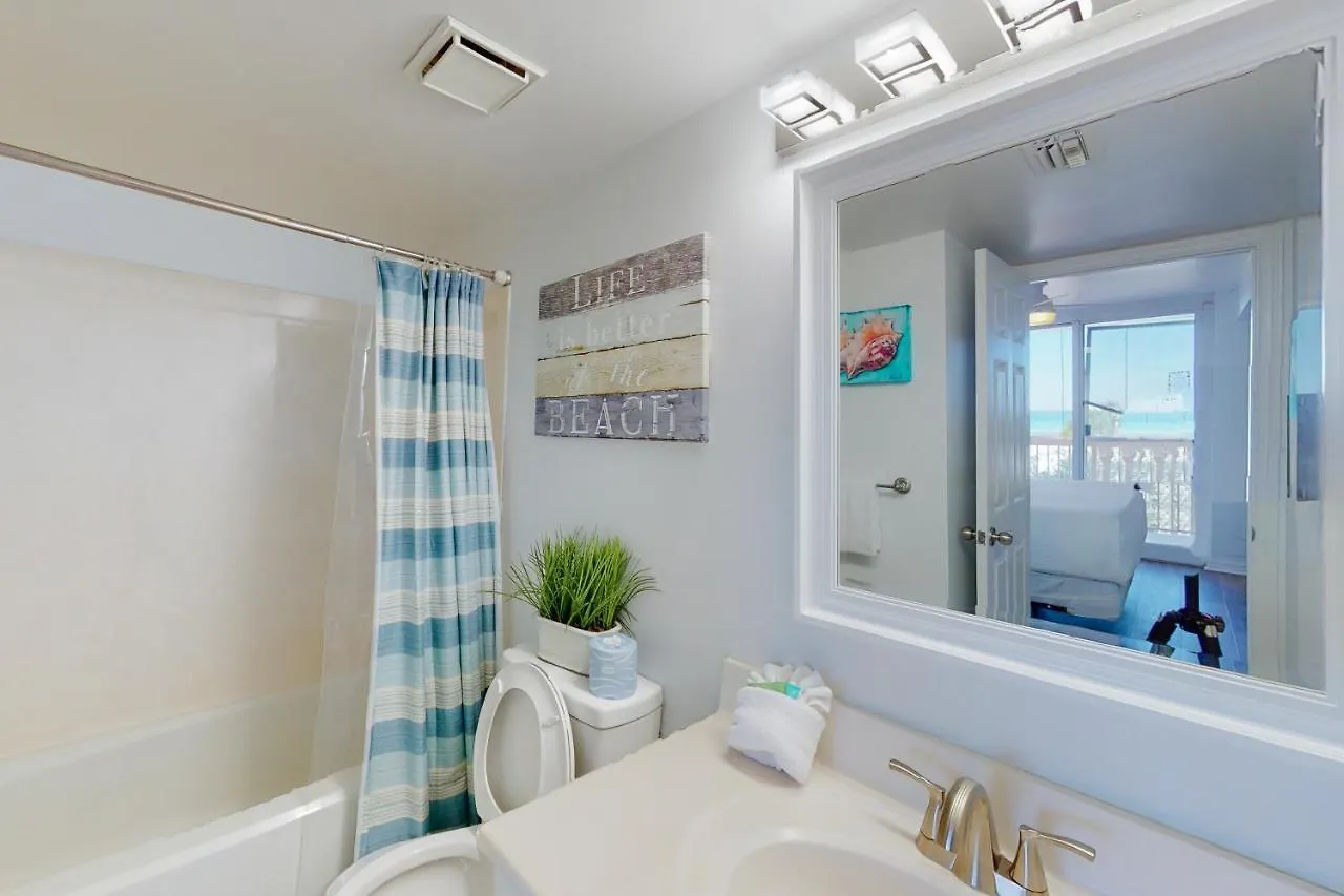 Pelican 316 * Destin