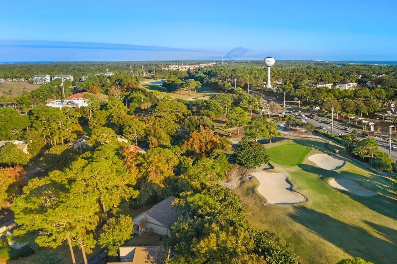 Augusta Drive * Destin