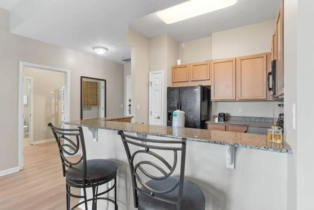 Family Friendly In Heart Of Destin! Style Pool, Tennis Courts Minutes From Destin