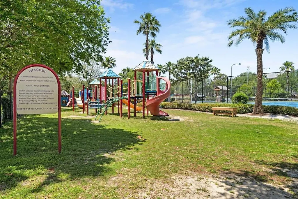 Family Friendly In Heart Of Destin! Style Pool, Tennis Courts Minutes From Apartment Destin
