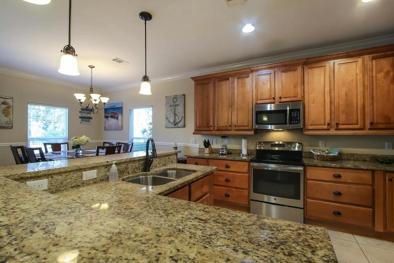 Amazing 4 Bedroom Vacation In The Villages Of Crystal Lakes Holiday home Destin
