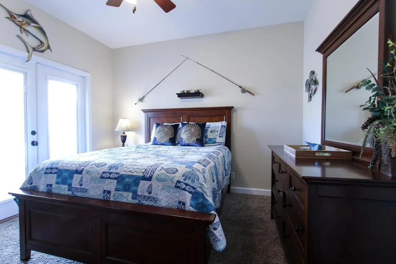 Amazing 4 Bedroom Vacation In The Villages Of Crystal Lakes Holiday home *