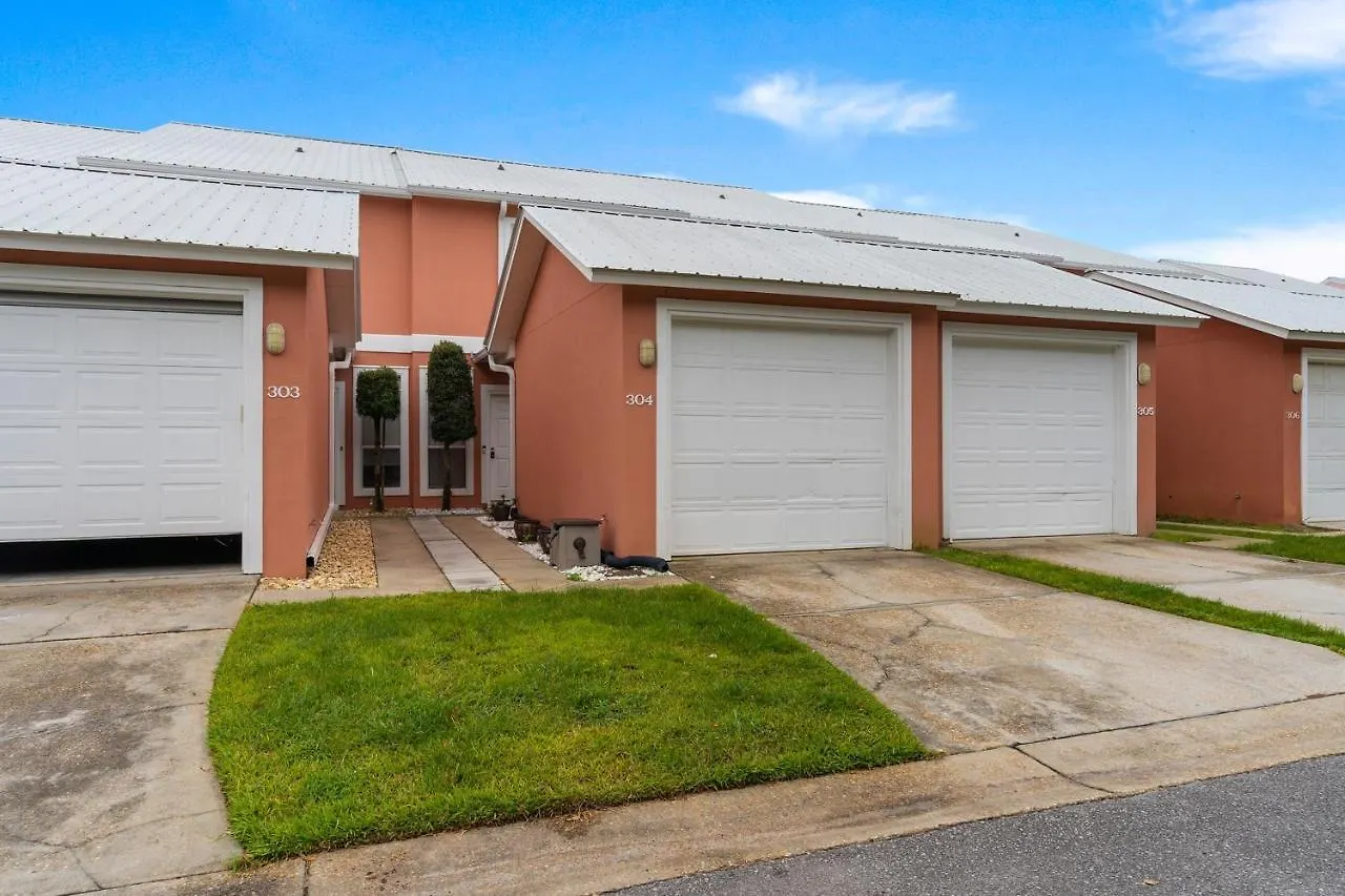 Coral Crab Townhouse *