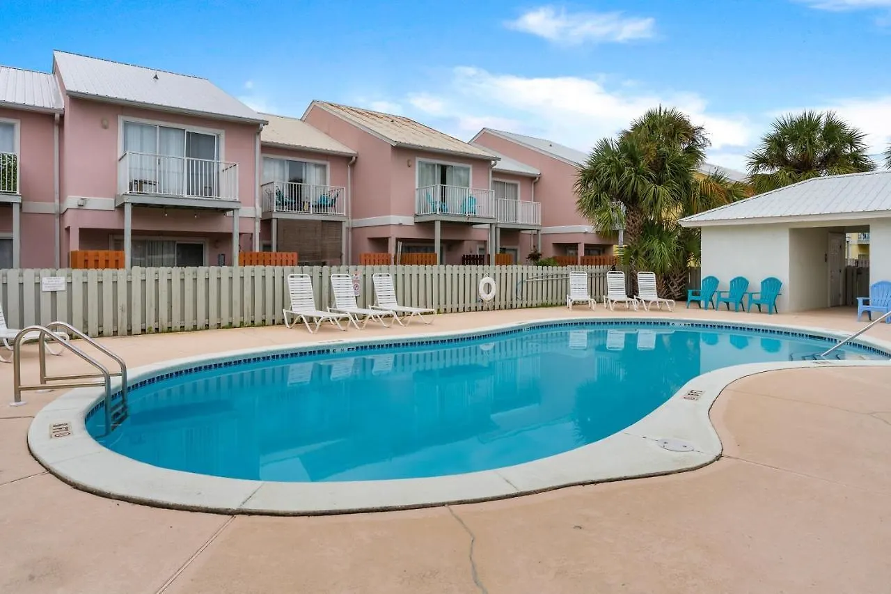 Holiday home Coral Crab Townhouse *