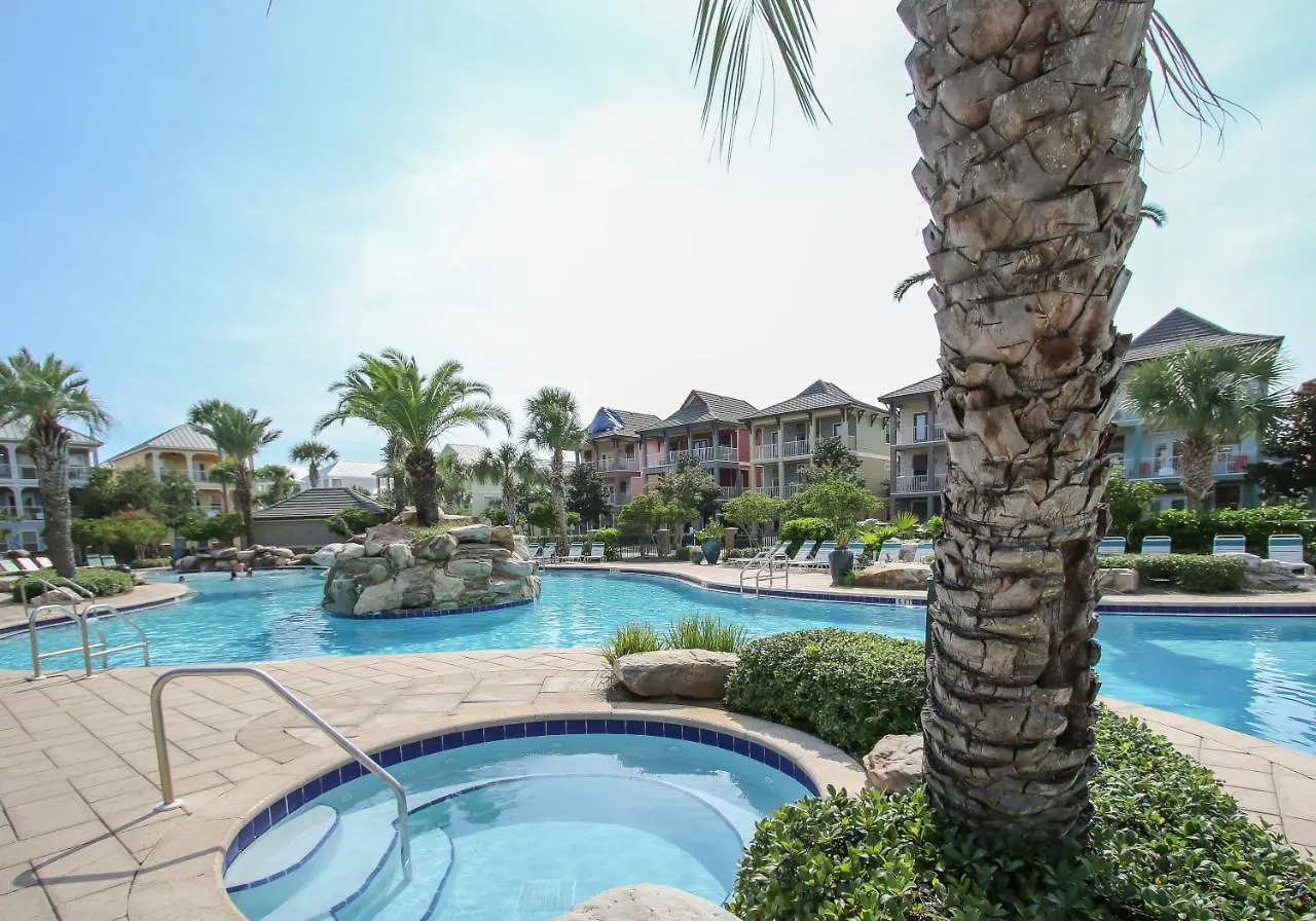 Amazing 4 Bedroom Vacation In The Villages Of Crystal Lakes Holiday home