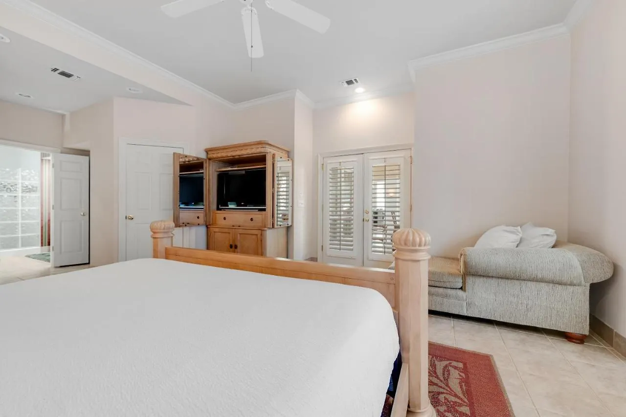 Tops'l Captiva 53 Holiday home