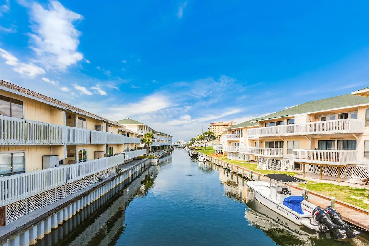 Sandpiper Cove Iii Hotel *