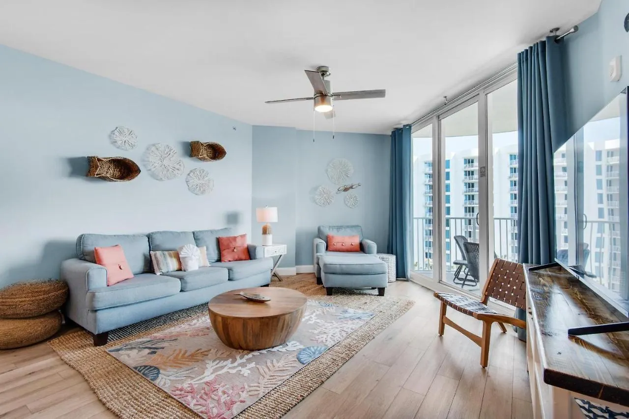 Palms #2811 Jr. 2br *