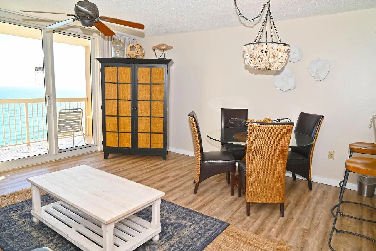Pelican 1506 By Pelican Management * Destin