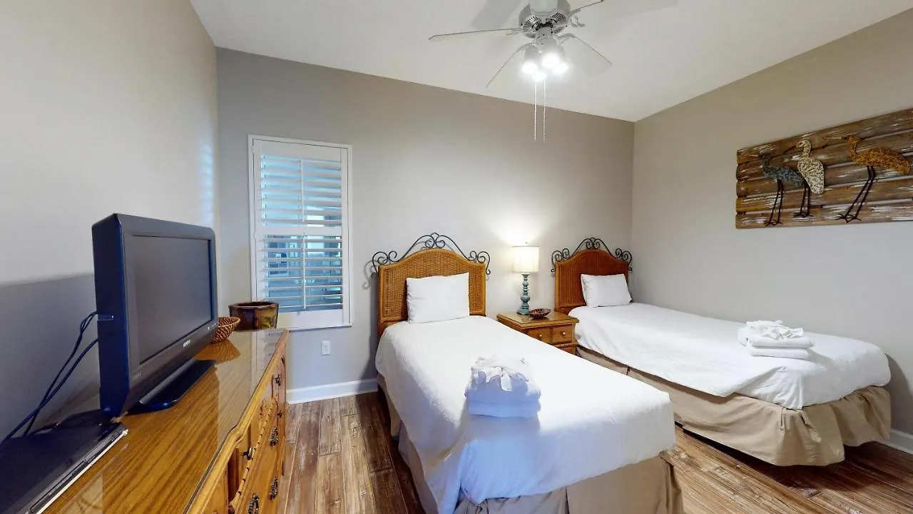 Holiday home Summit 409-409a Lockout Destin