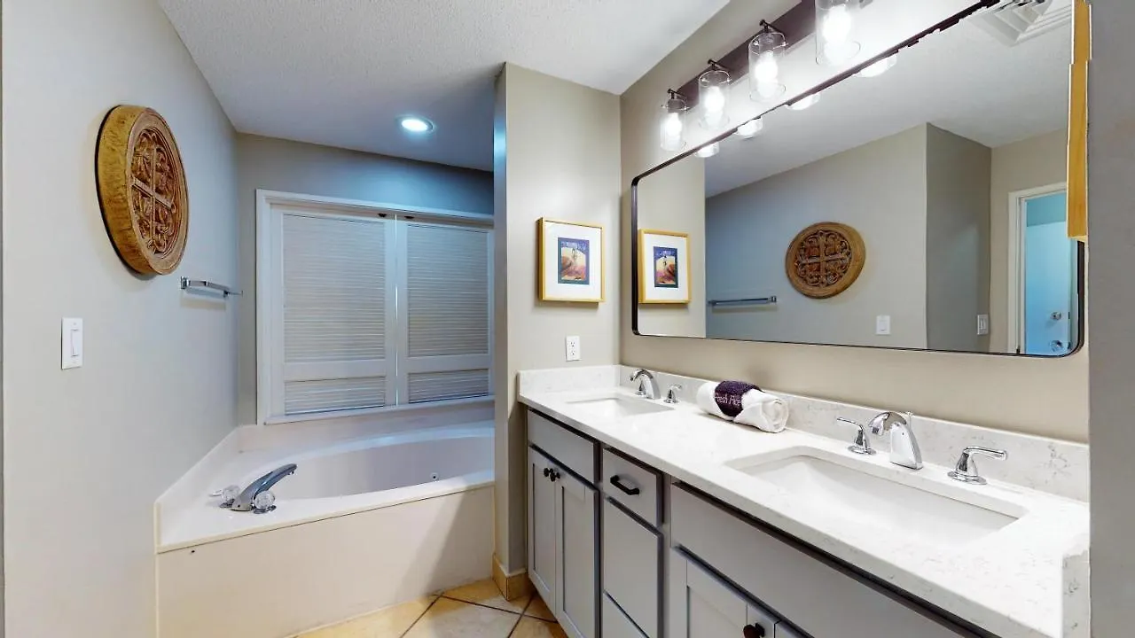 Summit 409-409a Lockout Holiday home Destin