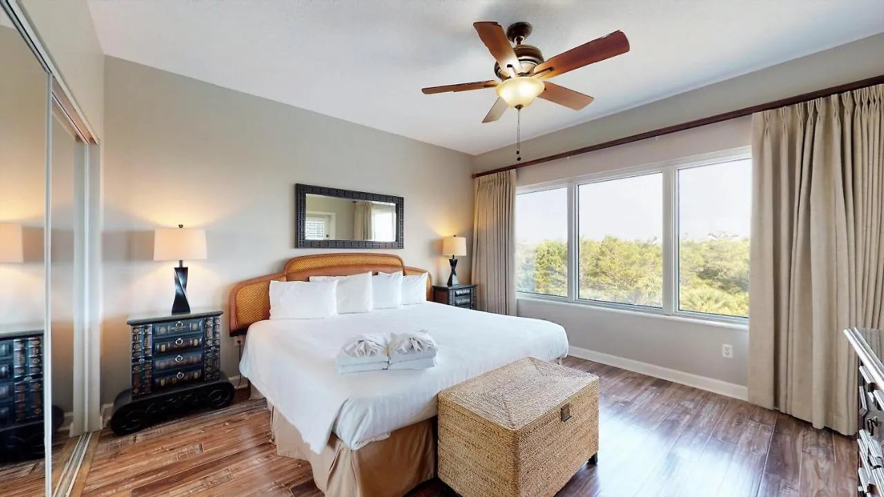 Summit 409-409a Lockout Holiday home Destin