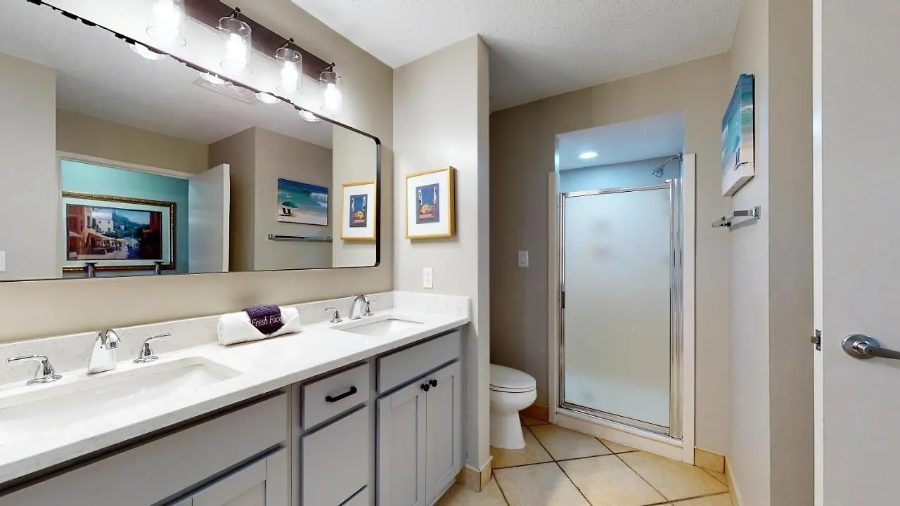 Holiday home Summit 409-409a Lockout