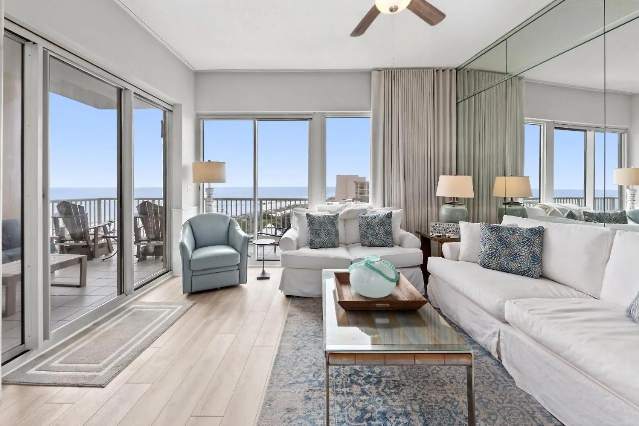 Newly Renovated! Breathtaking Views! Fourth Floor! Pools! Grill! Chairs *