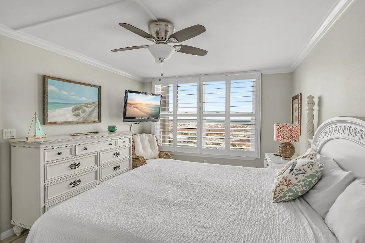 Magnolia House 311 At Pointe *