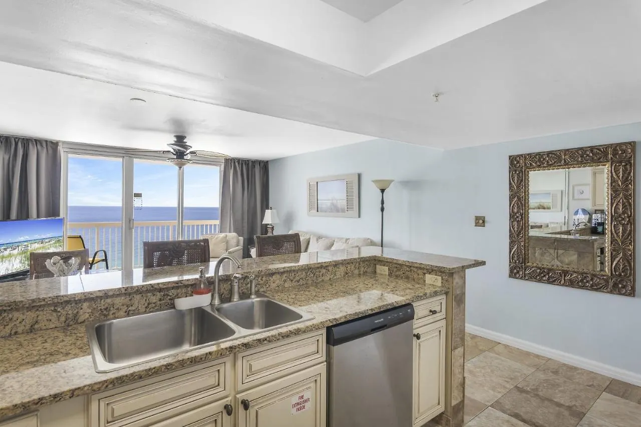 Front 18th Flr, Ocean View, New Upgrades شقة