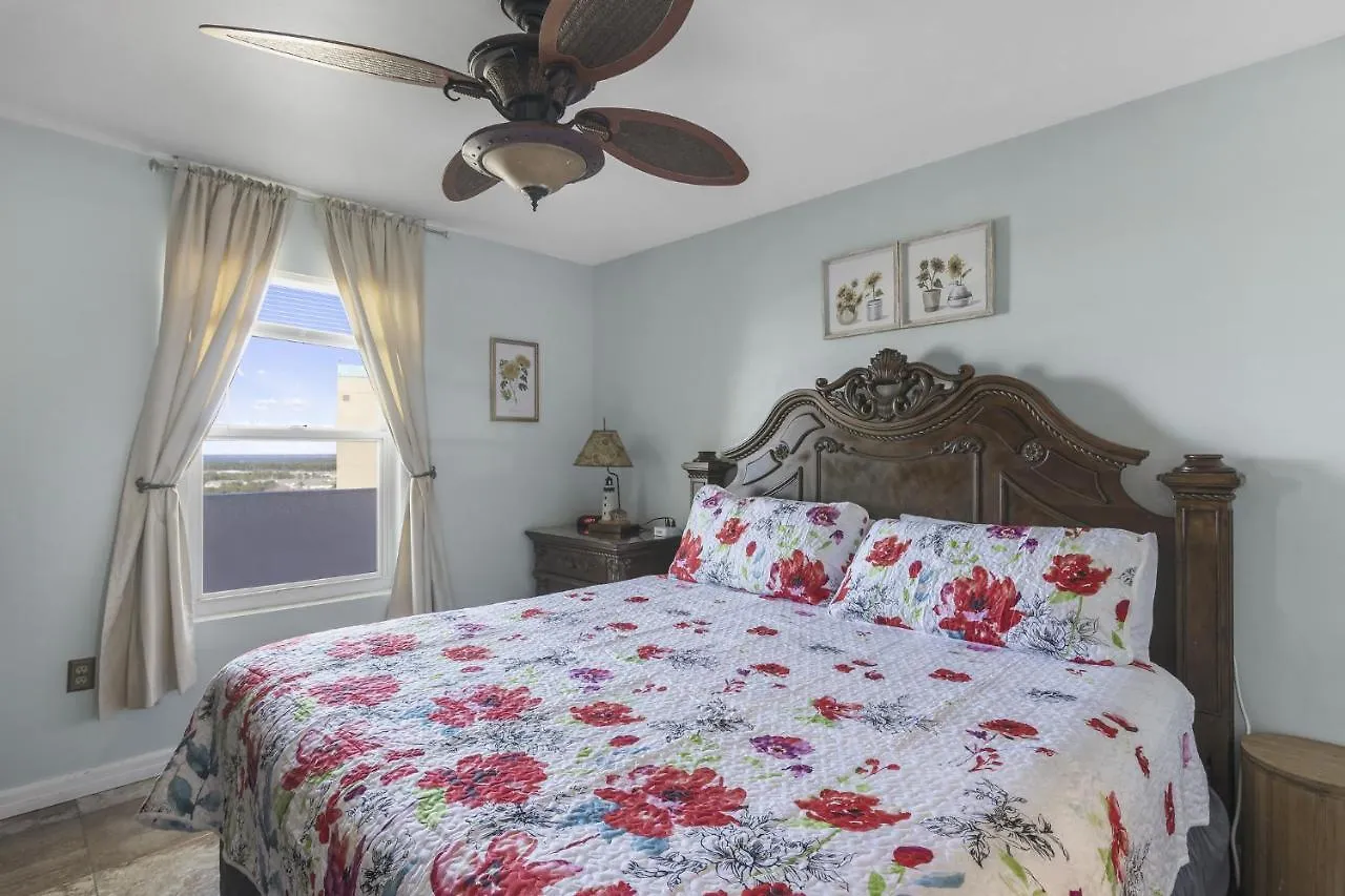 Front 18th Flr, Ocean View, New Upgrades شقة دستين