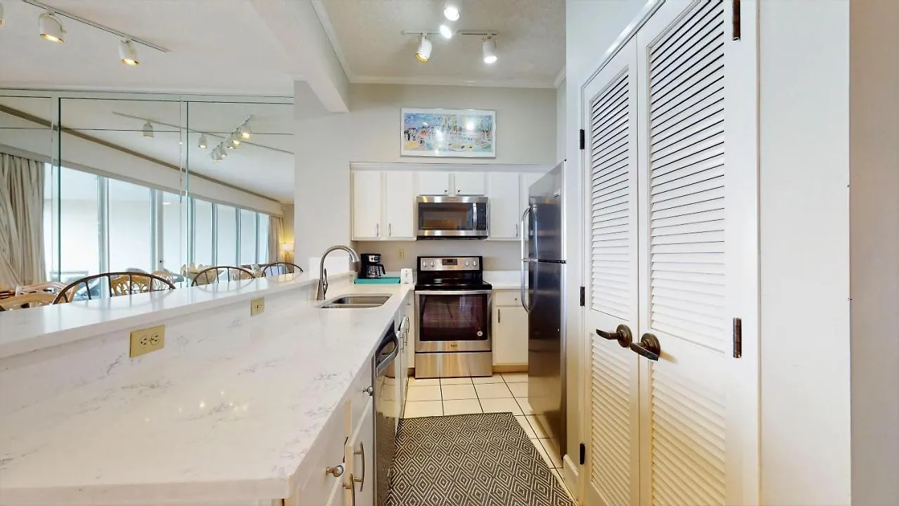 Tides 1410 Holiday home *