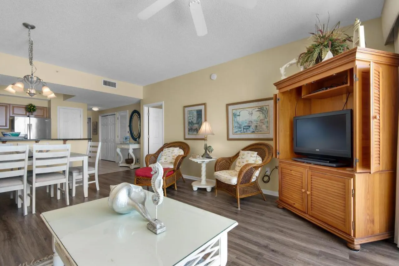 Holiday home Majestic Sun 704b