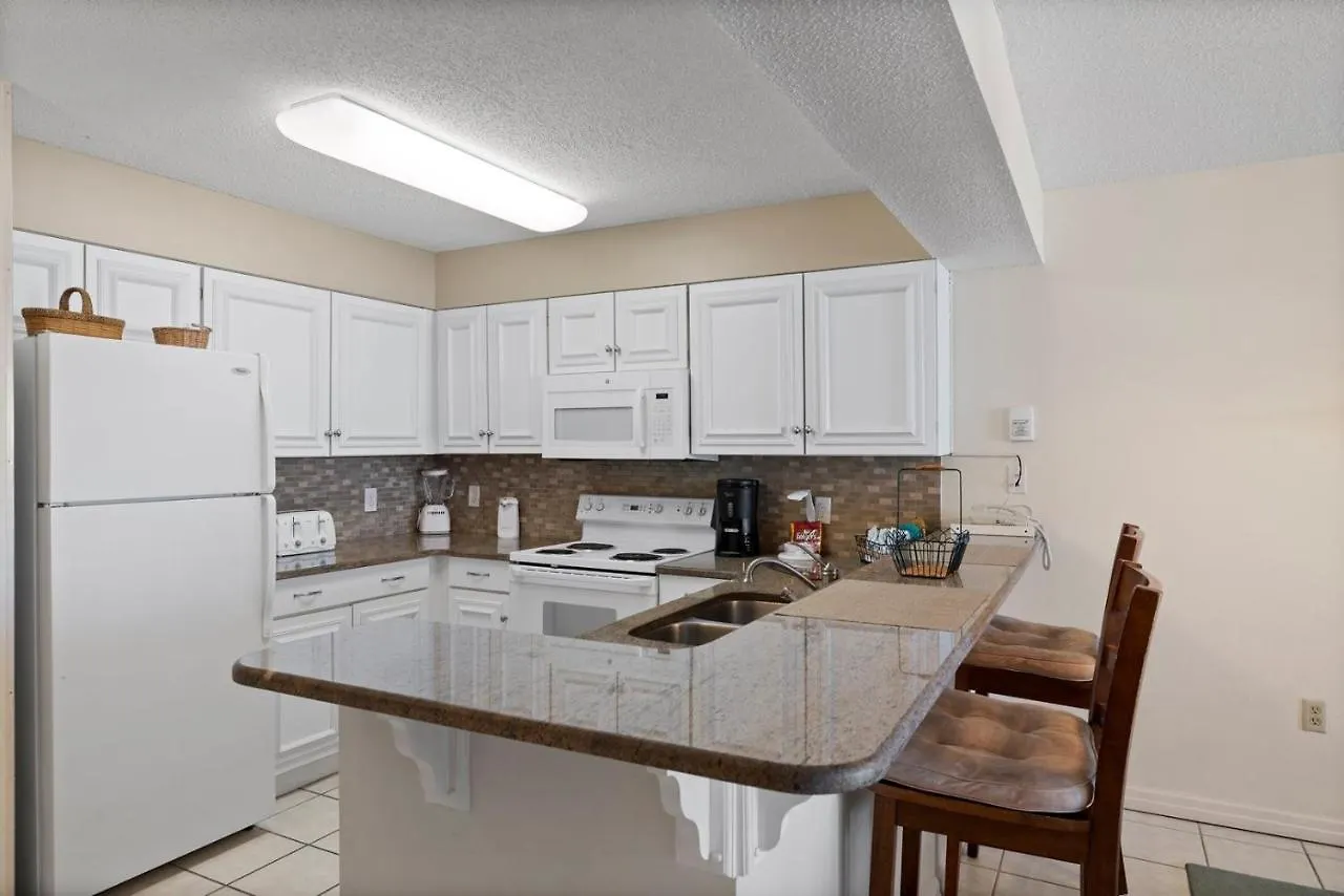 Apartment Pelican 0515 By Pelican Management *