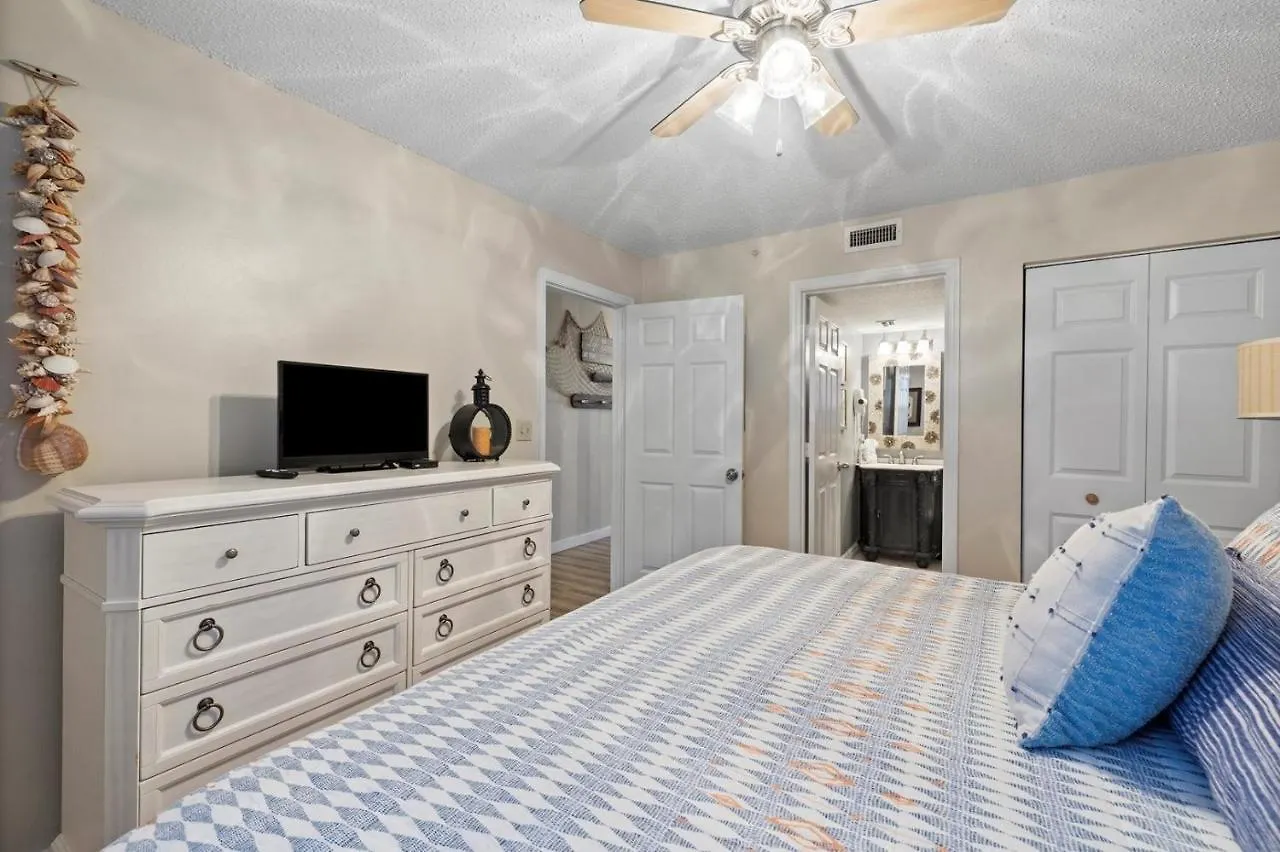 Apartment Pelican 1506 By Pelican Management