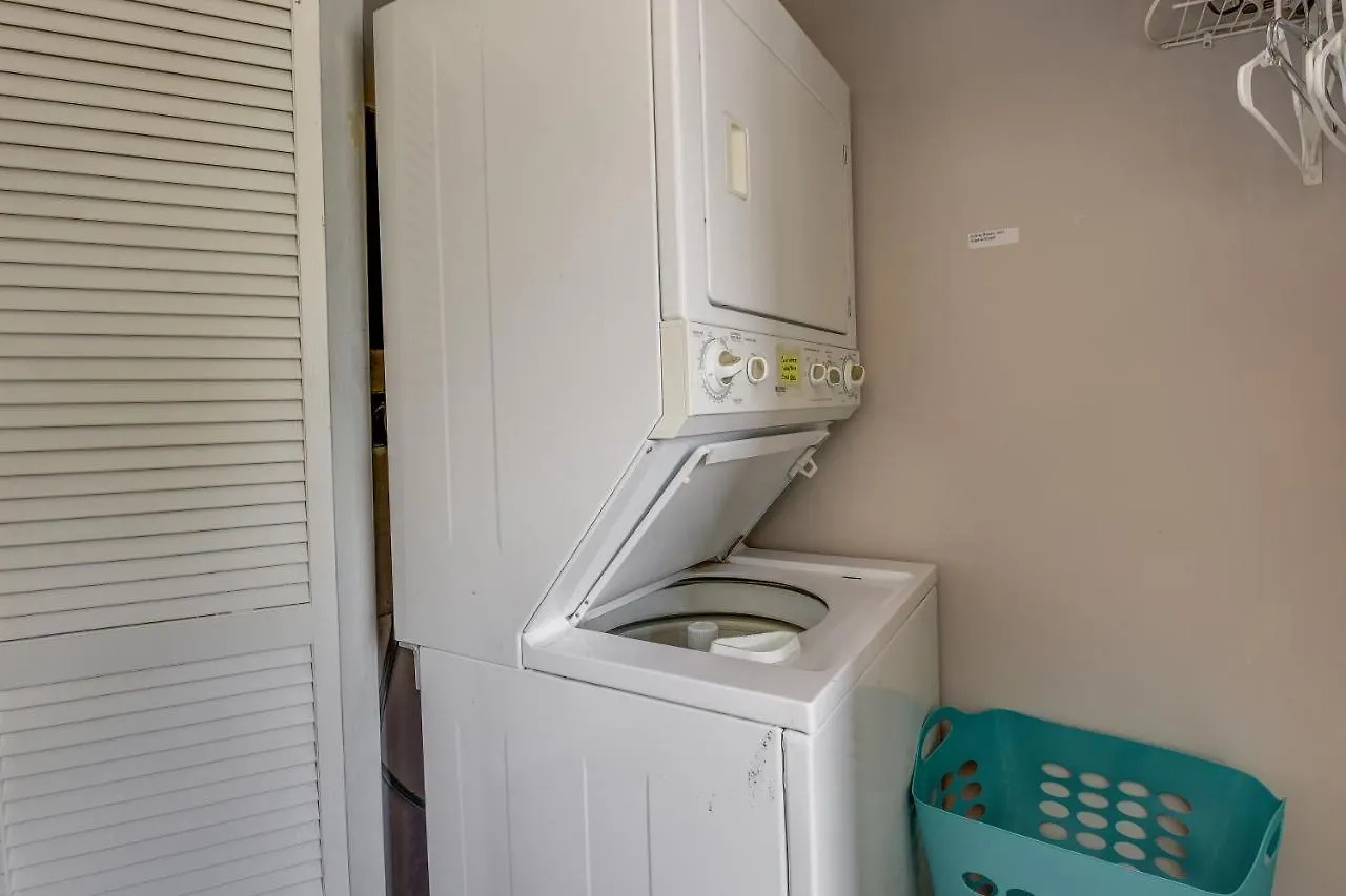 Canalfront With Pool - Walk To Beach! * Destin