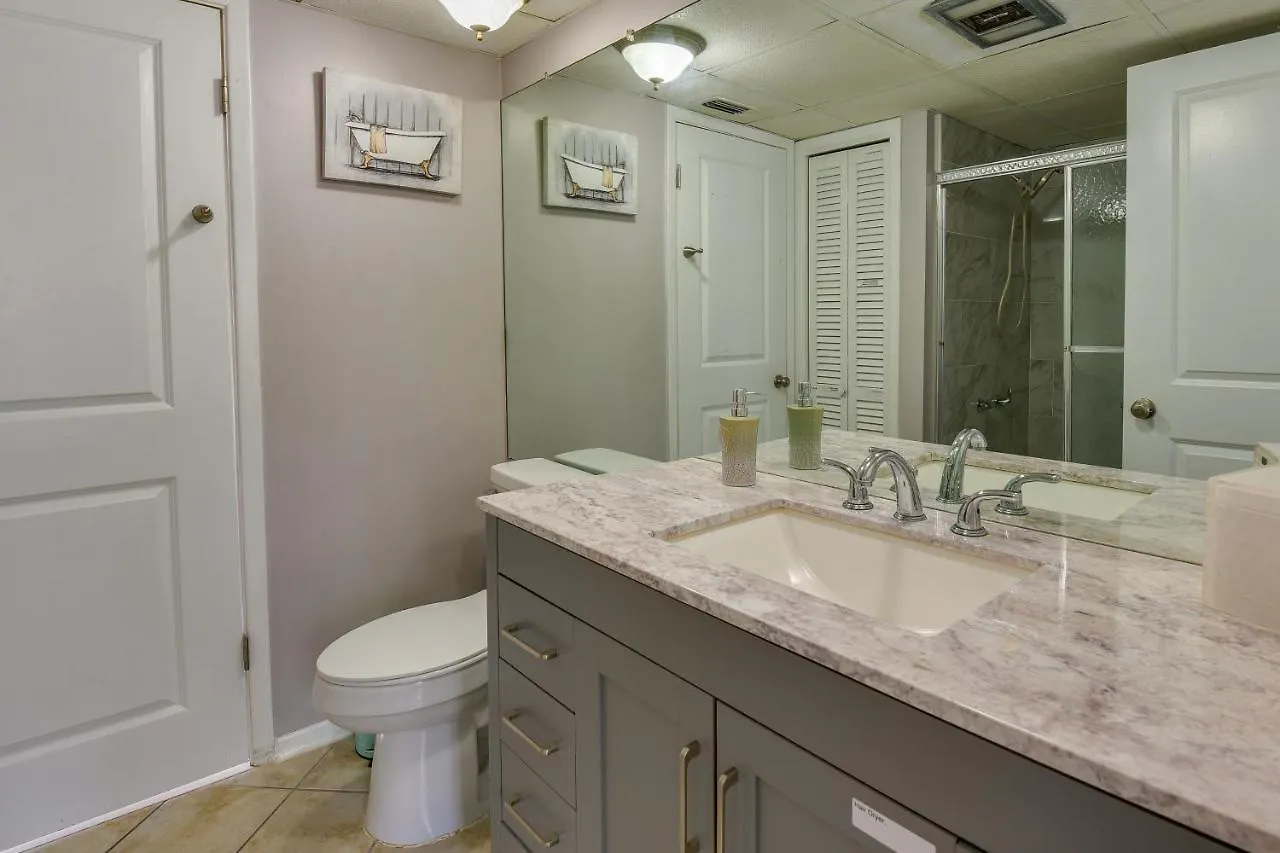 Canalfront With Pool - Walk To Beach! Destin
