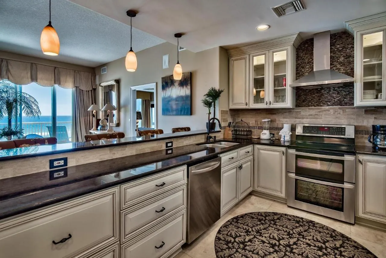 Holiday home Empress 601