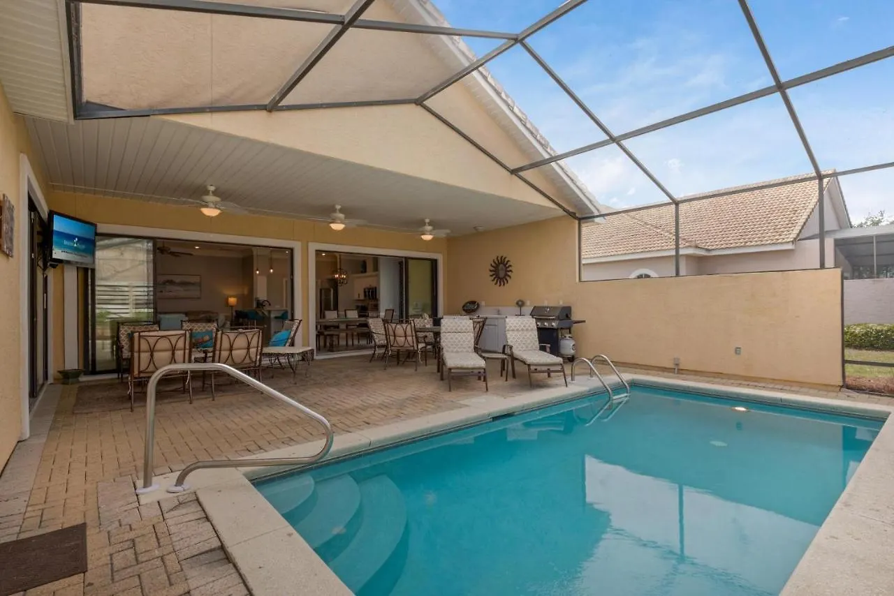 Destiny Splash Holiday home