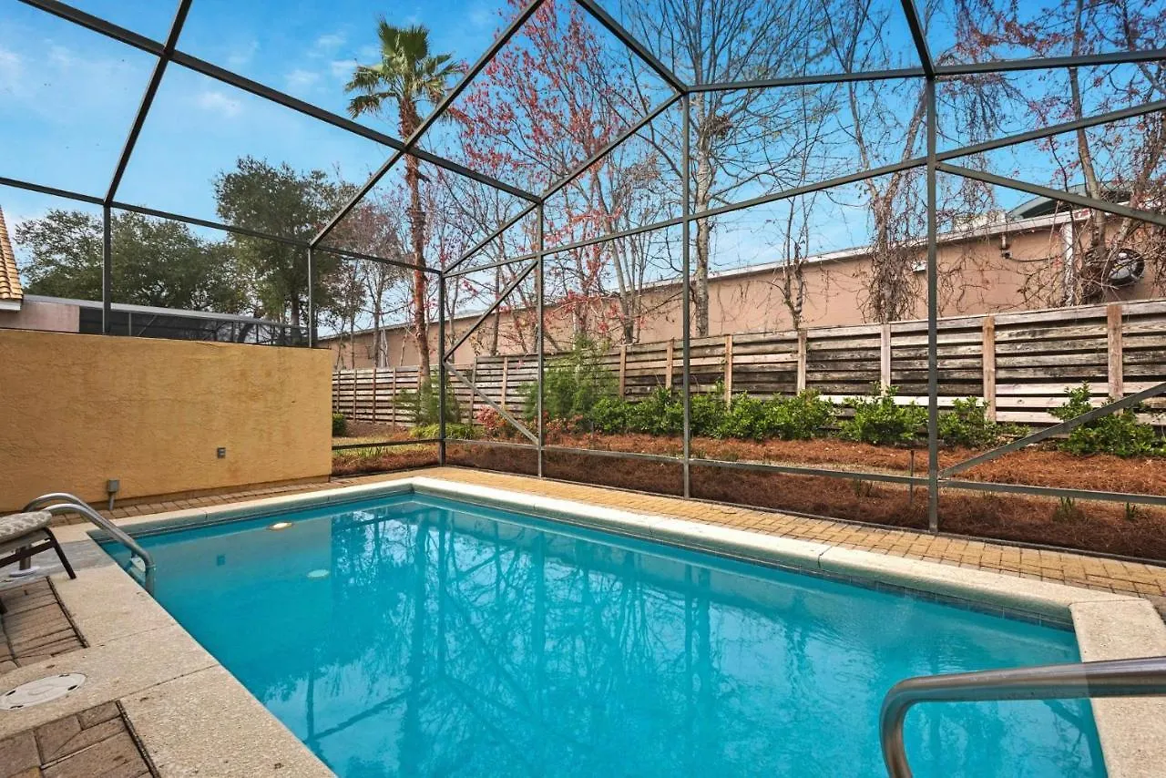 Destiny Splash Holiday home *