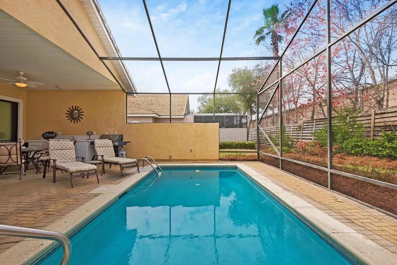 Destiny Splash Holiday home *