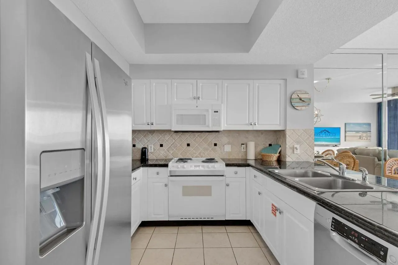 Majestic Sun 311b Destin